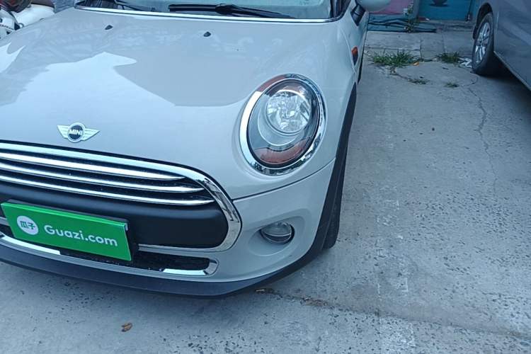 Used MINI 2016 1.2T ONE Pioneer Edition Left Front Headlight