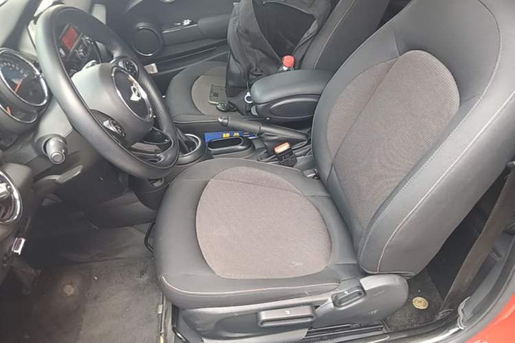 Used MINI 2016 1.2T ONE Pioneer Edition Left Front Seat