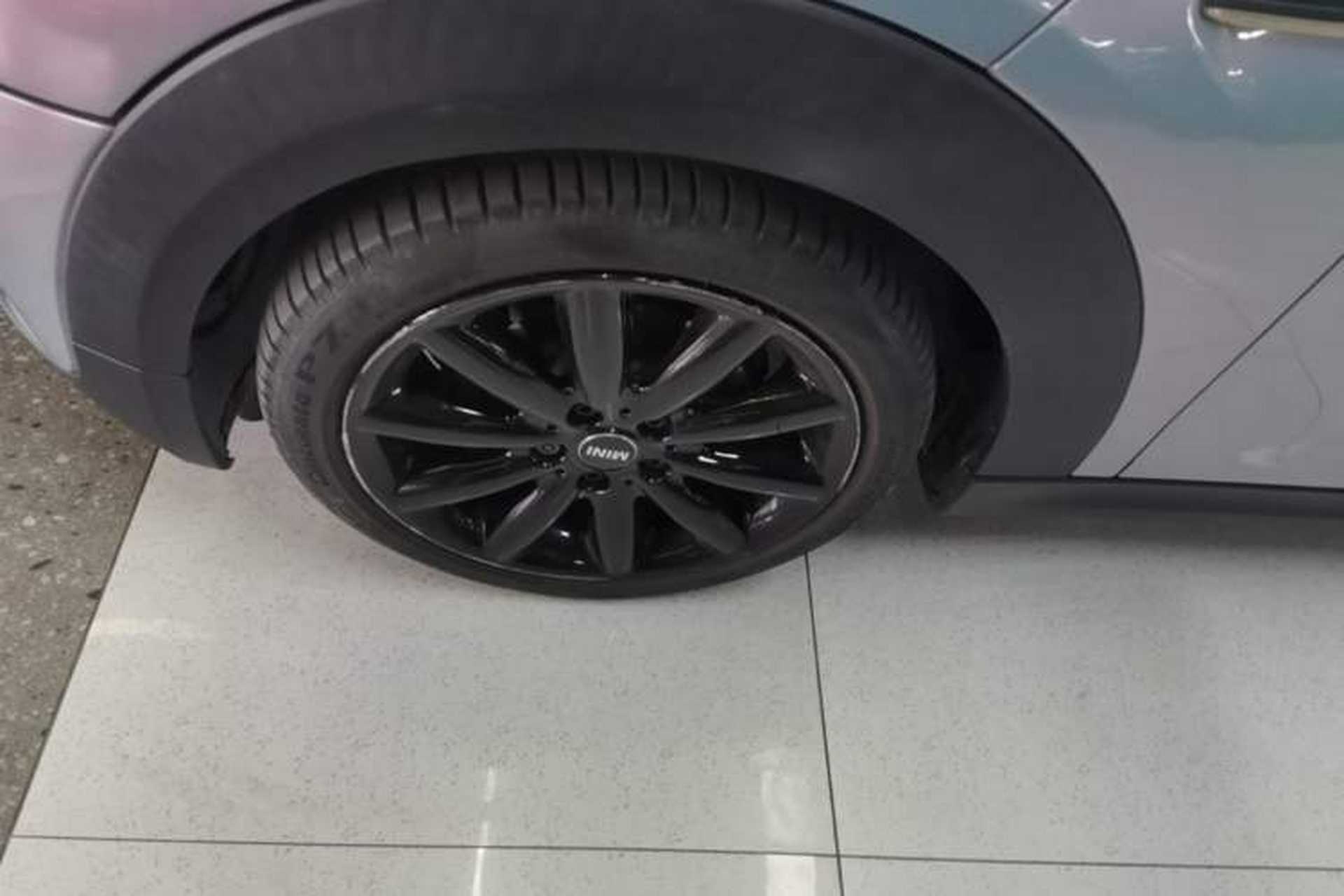 Used MINI 2016 1.5T COOPER Avant-Garde Left Front Wheel Hub