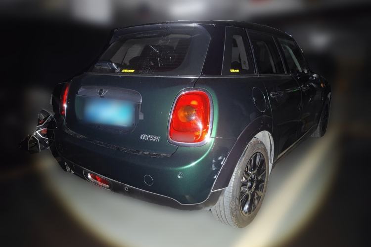 Used MINI 2016 1.5T COOPER Five-Door Edition Rear Right 45 Deg