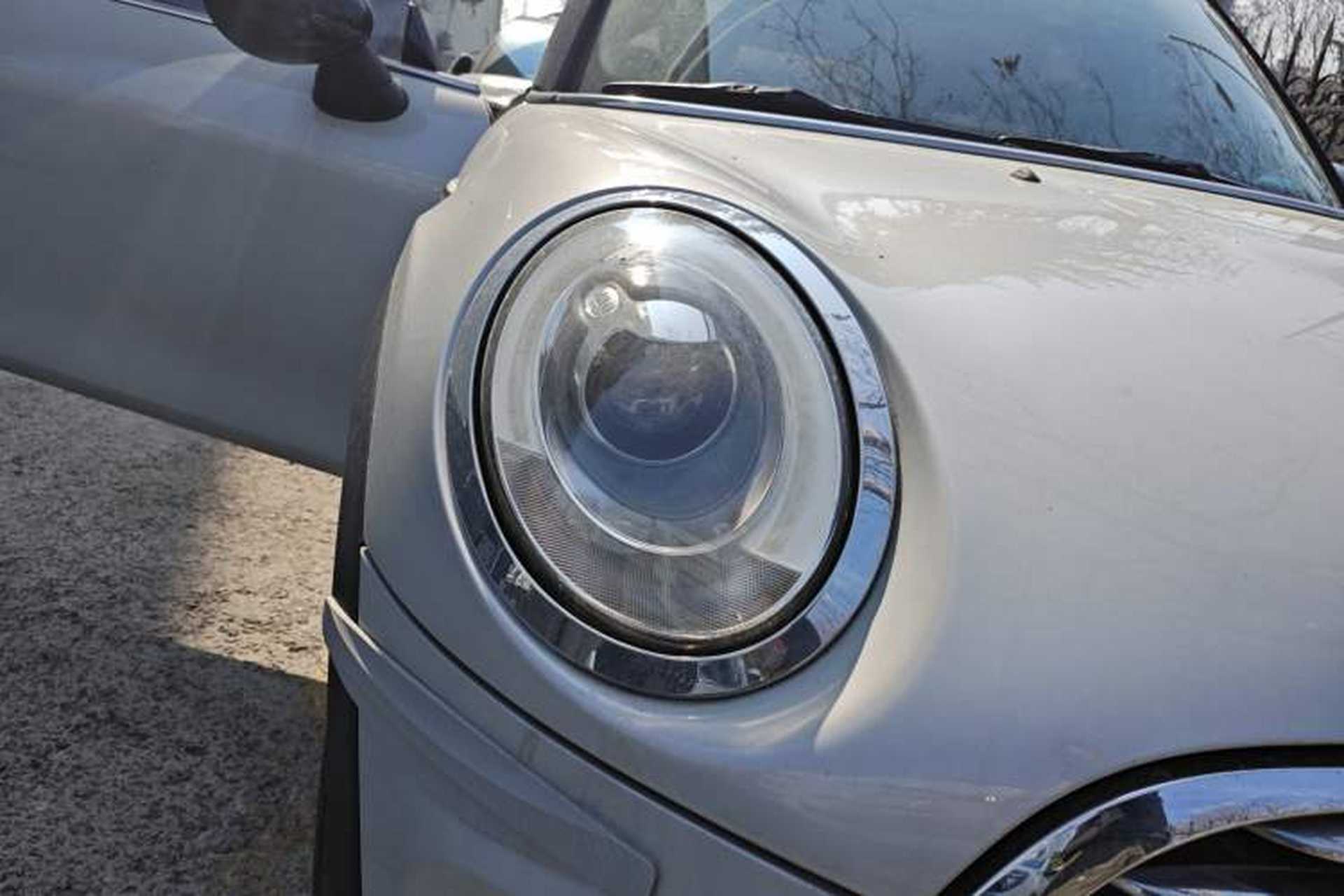 Used MINI 2016 1.5T COOPER Right Front Headlight
