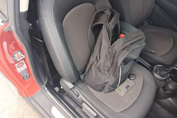 Used MINI 2016 1.2T ONE Pioneer Edition Right Front Seat