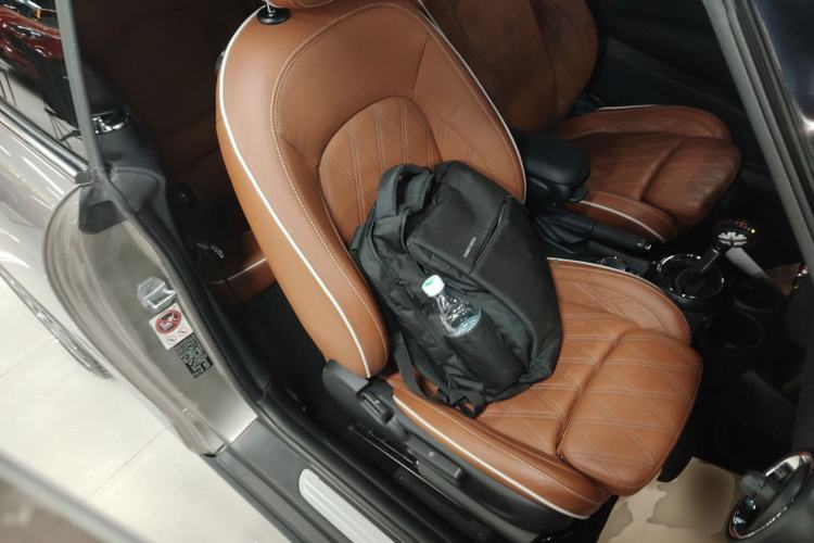 Used MINI 2016 2.0T COOPER S CABRIO Right Front Seat