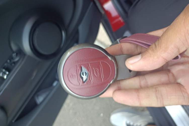 Used MINI 2016 1.5T COOPER Vehicle Key