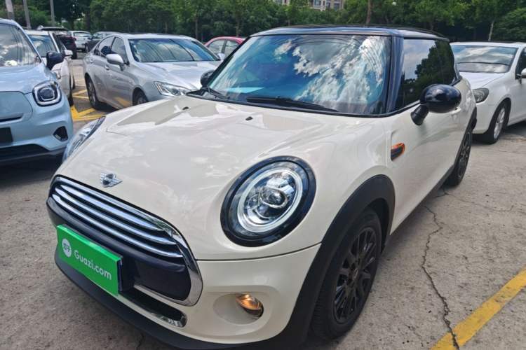 Used MINI 2016 1.5T COOPER Guazi used car, China used car export, Used car for sale, Used cars, Cheapest cars for sale
