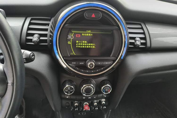 Used MINI 2016 1.5T COOPER Five-Door Edition Audio And AC Panel
