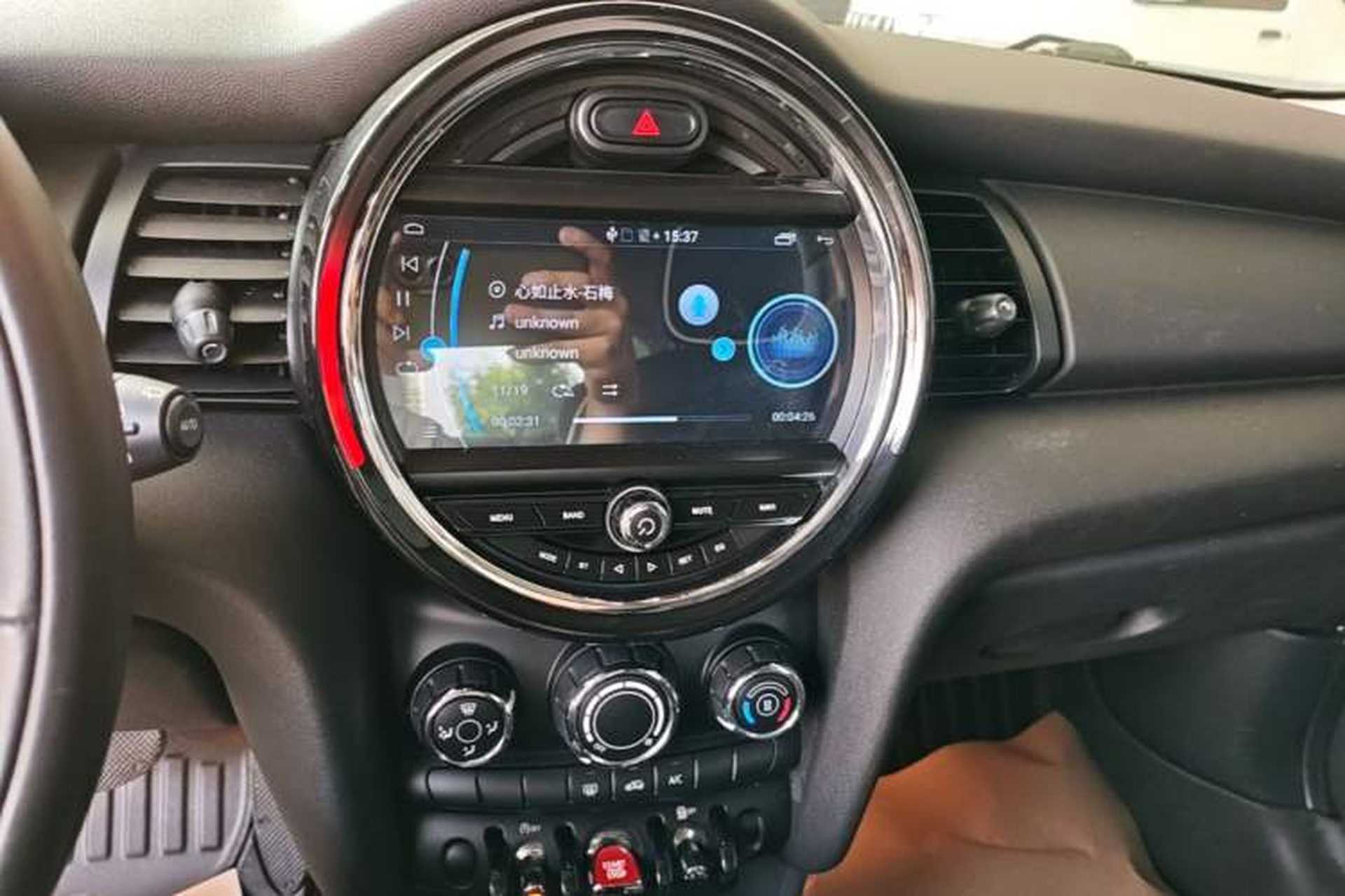 Used MINI 2016 1.2T ONE Pioneer Edition Audio And AC Panel
