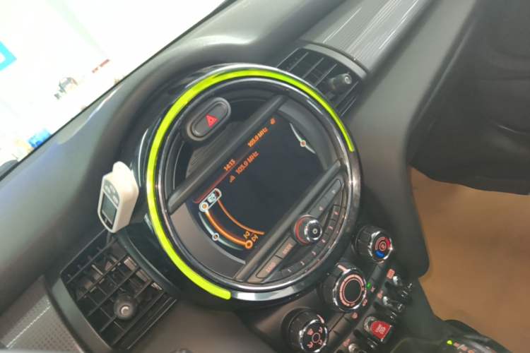 Used MINI 2016 1.5T COOPER Audio And AC Panel
