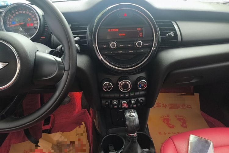 Used MINI 2016 1.2T ONE Five-Door Edition Audio And AC Panel
