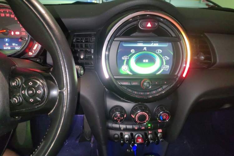 Used MINI 2016 1.5T COOPER Audio And AC Panel