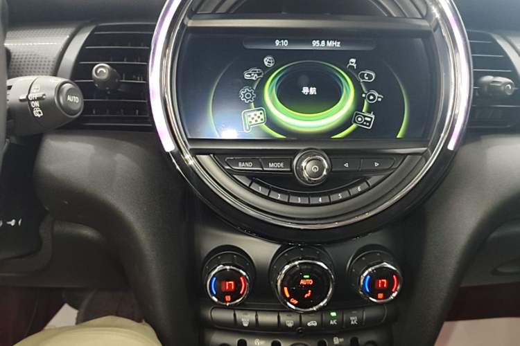 Used MINI 2016 1.5T COOPER Avant-Garde Audio And AC Panel