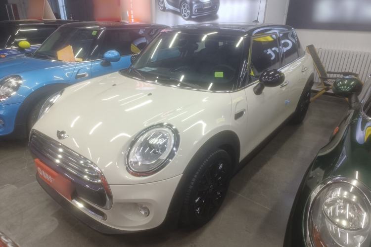 Used MINI 2016 1.5T COOPER Performance Edition 5-door version Guazi used car, China used car export, Used car for sale, Used  cars, Cheapest cars for sale