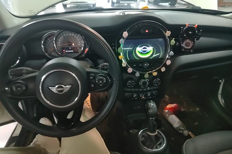 Used MINI 2016 1.2T ONE Pioneer Edition Center Console