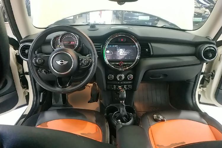 Used MINI 2016 1.2T ONE Pioneer Edition Center Console