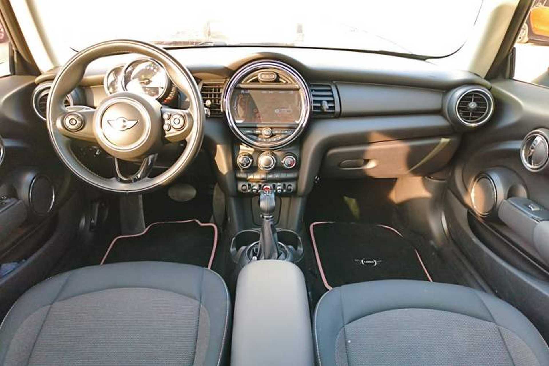 Used MINI 2016 1.2T ONE Pioneer Edition Center Console