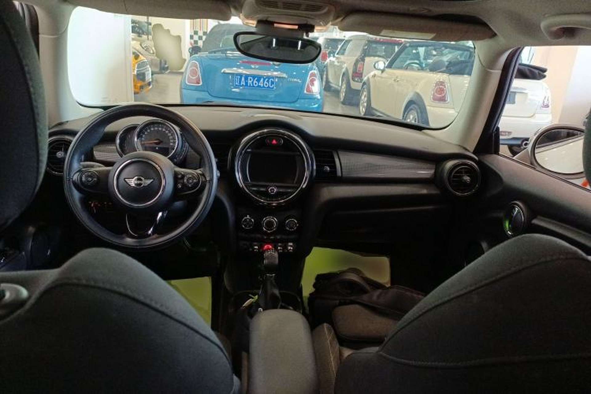 Used MINI 2016 1.5T COOPER Center Console