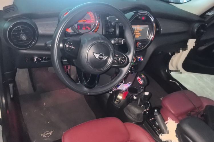 Used MINI 2016 1.5T COOPER Center Console