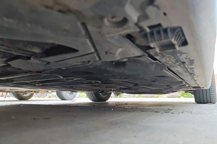 Used MINI 2016 1.5T COOPER Five-Door Edition Chassis Rear Right