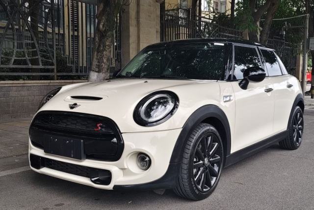 Used MINI 2016 2.0T COOPER S Pioneer Edition Five-Door Model