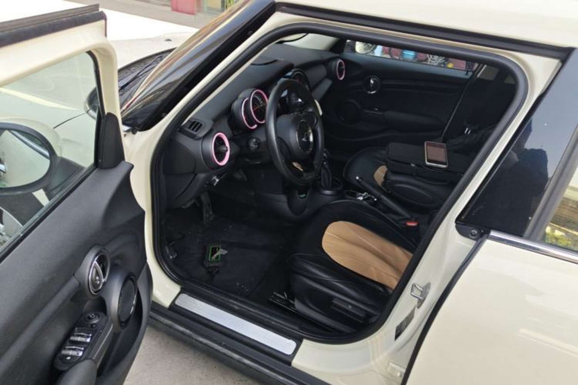 Used MINI 2016 1.2T ONE Five-Door Edition Driver Seat