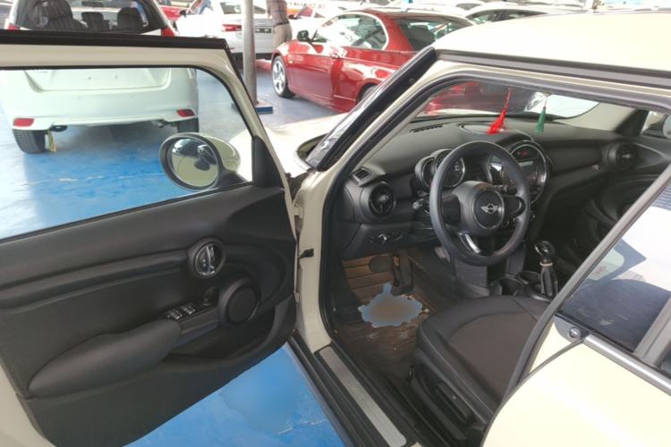 Used MINI 2016 1.2T ONE Five-Door Edition Driver Seat