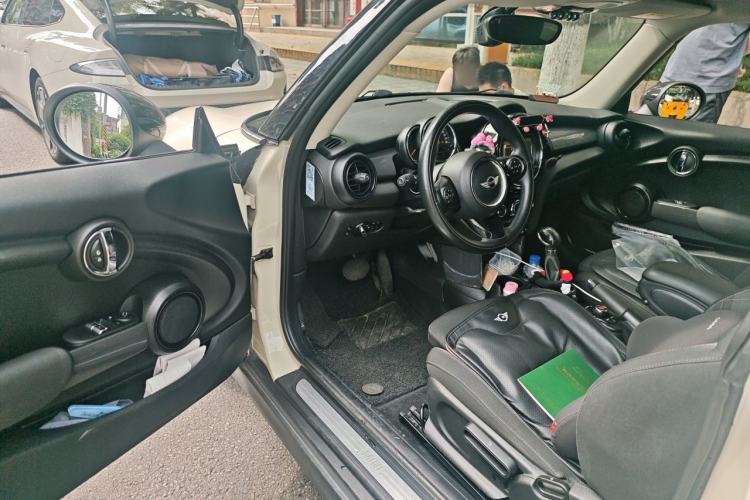Used MINI 2016 1.5T COOPER Driver Seat