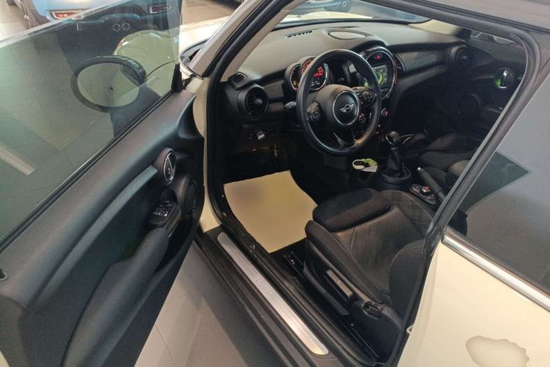 Used MINI 2016 1.5T COOPER Driver Seat