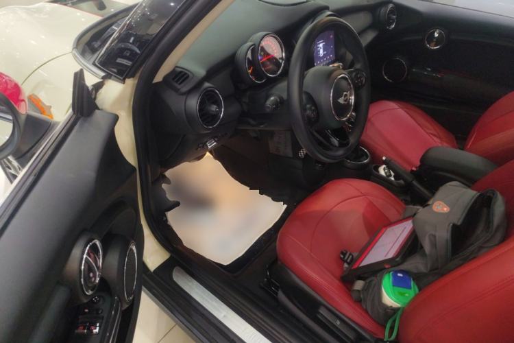 Used MINI 2016 1.2T ONE Pioneer Edition Driver Seat