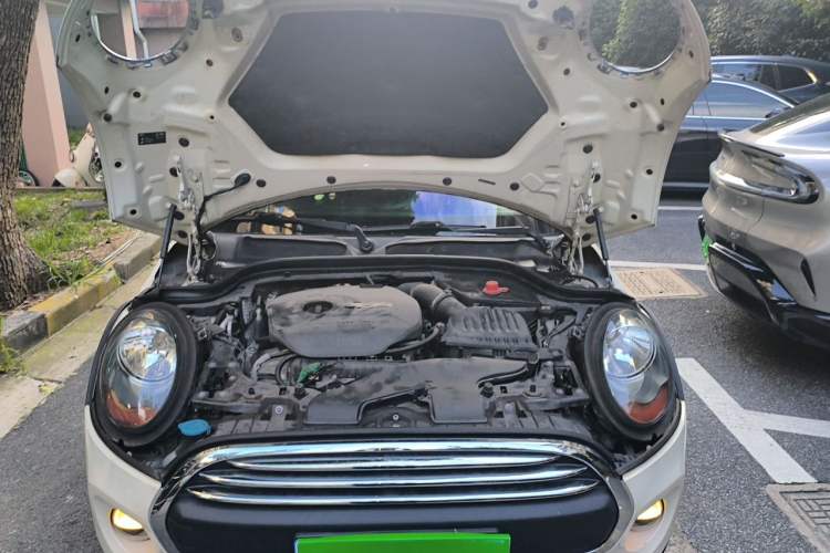 Used MINI 2016 1.2T ONE Pioneer Edition Engine Bay