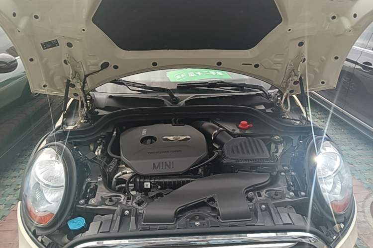 Used MINI 2016 1.2T ONE Five-Door Edition Engine Bay