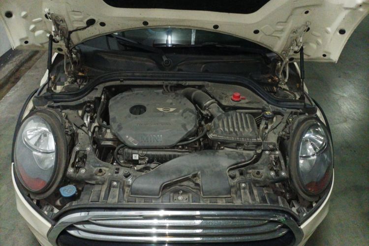 Used MINI 2016 1.5T COOPER Five-Door Edition Engine Bay