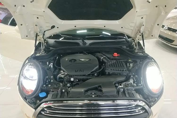 Used MINI 2016 1.2T ONE Pioneer Edition Engine Bay
