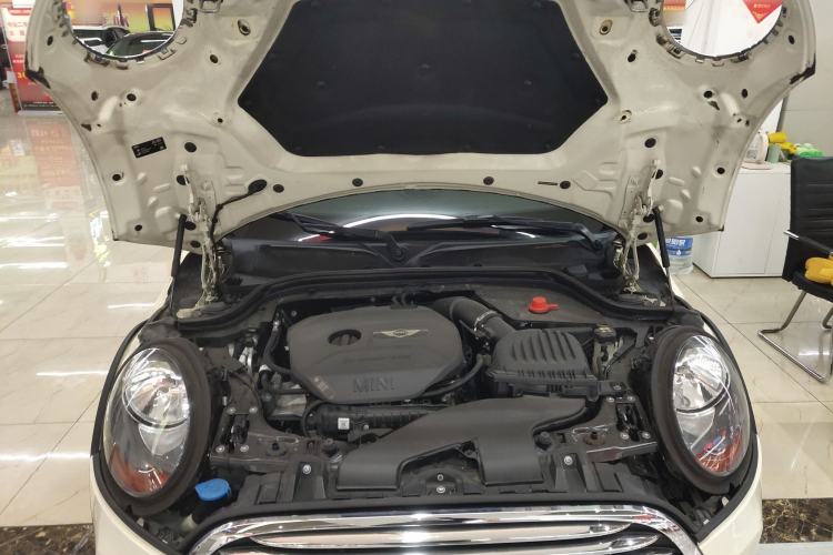 Used MINI 2016 1.5T COOPER Five-Door Edition Engine Bay