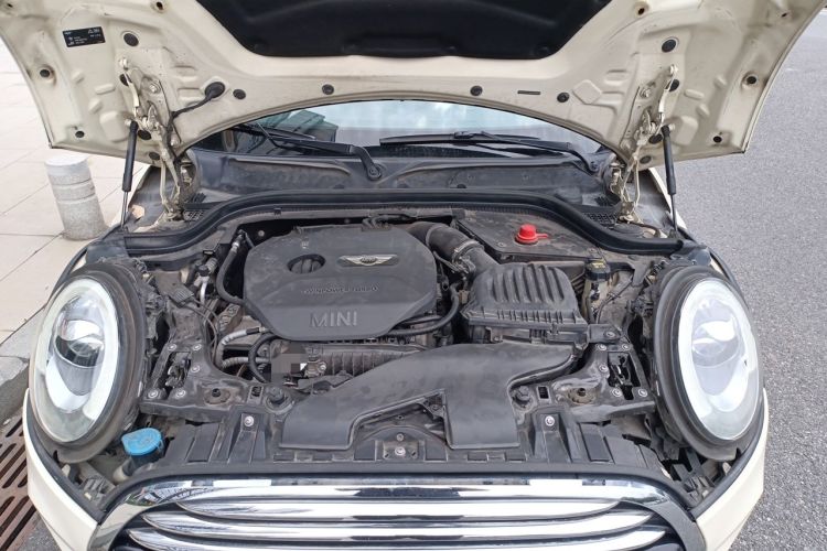 Used MINI 2016 1.5T COOPER Avant-Garde Engine Bay