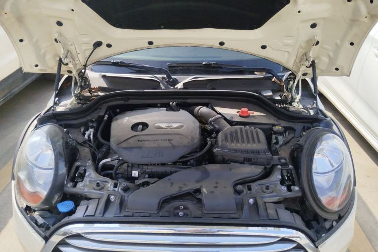 Used MINI 2016 1.5T COOPER Engine Bay