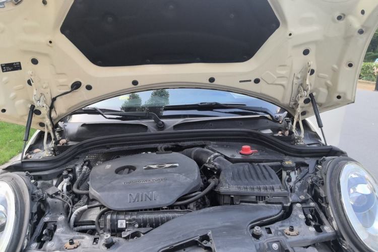 Used MINI 2016 1.5T COOPER Performance Edition Engine Bay