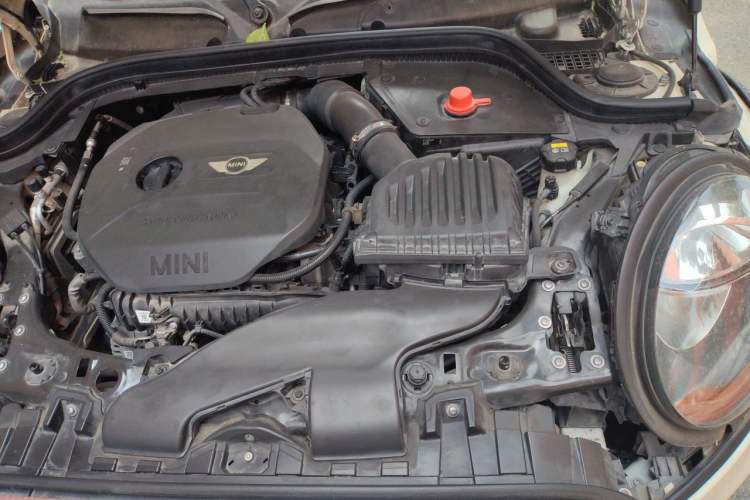 Used MINI 2016 1.2T ONE Pioneer Edition Engine Bay