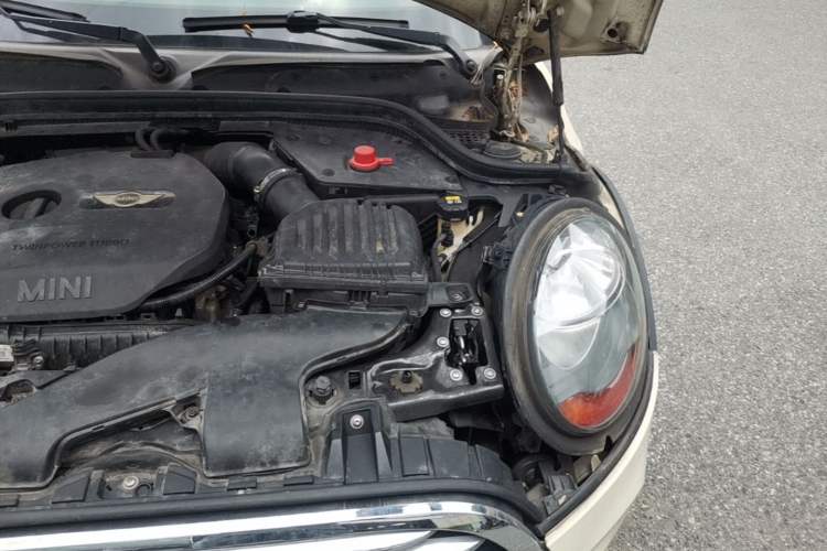 Used MINI 2016 1.2T ONE Pioneer Edition Engine Bay Left