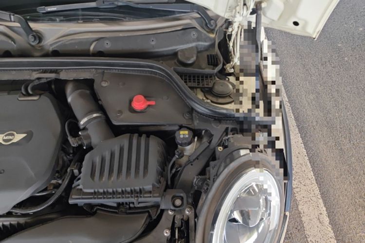 Used MINI 2016 1.5T COOPER Pioneer Edition Five-Door Model Engine Bay Left