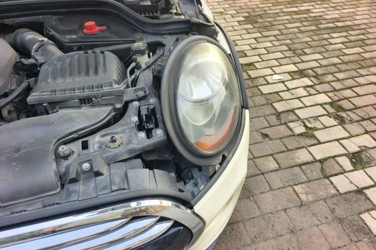 Used MINI 2016 1.5T COOPER Engine Bay Left