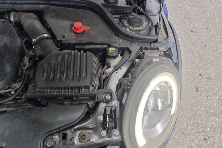 Used MINI 2016 1.5T COOPER Avant-Garde Engine Bay Left