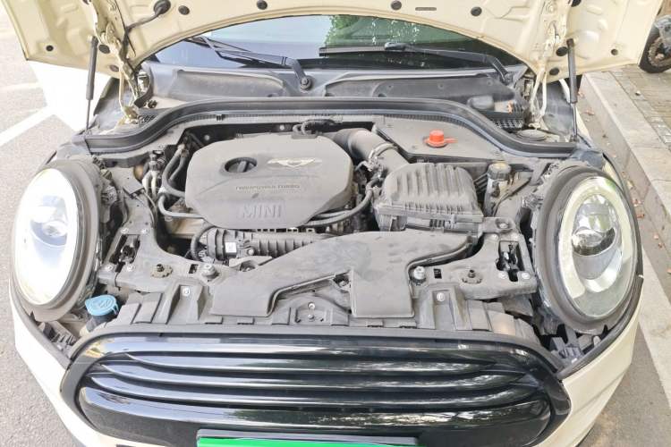 Used MINI 2016 1.5T COOPER Avant-Garde Engine Bay