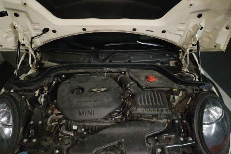 Used MINI 2016 1.5T COOPER Engine Bay