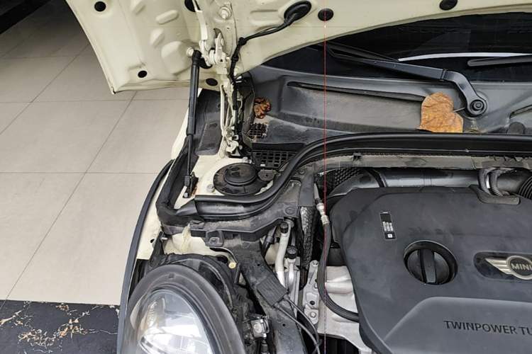 Used MINI 2016 1.2T ONE Five-Door Edition Engine Bay Right