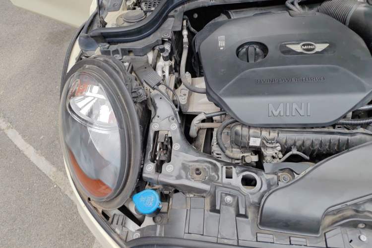 Used MINI 2016 1.2T ONE Pioneer Edition Engine Bay Right