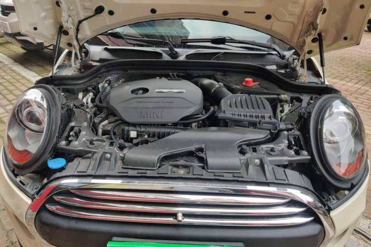 Used MINI 2016 1.2T ONE Pioneer Edition Engine Bay