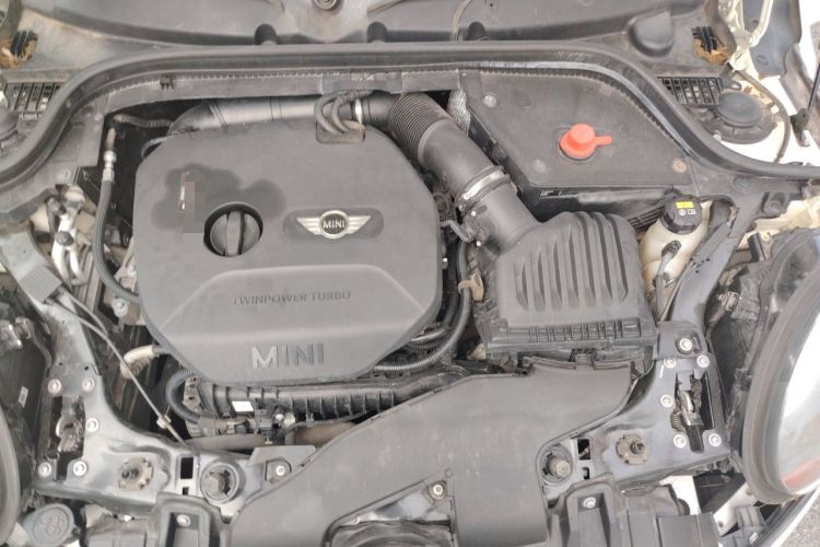 Used MINI 2016 1.5T COOPER Five-Door Edition Engine Bay