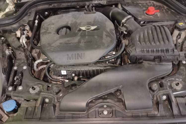 Used MINI 2016 1.5T COOPER Engine Bay