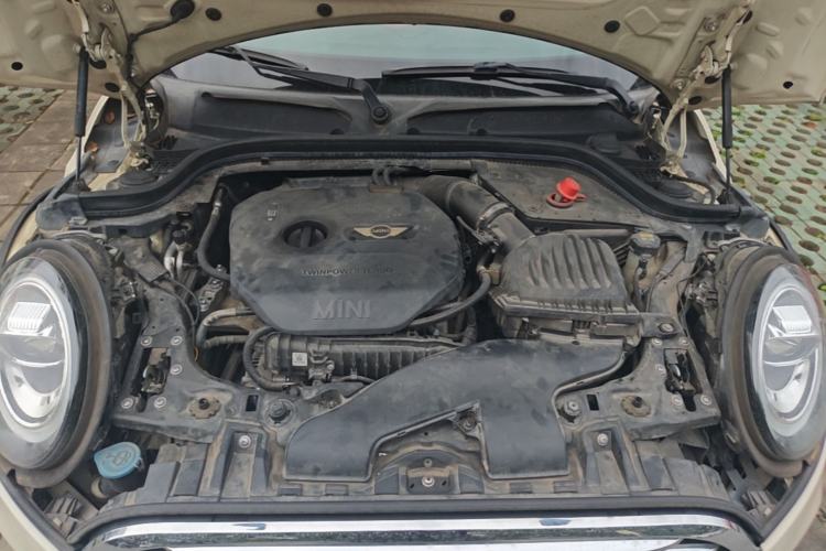 Used MINI 2016 1.5T COOPER Five-Door Edition Engine Bay