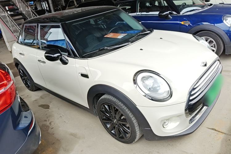 Used MINI 2016 1.5T COOPER Pioneer Edition Five-Door Model Exterior 1